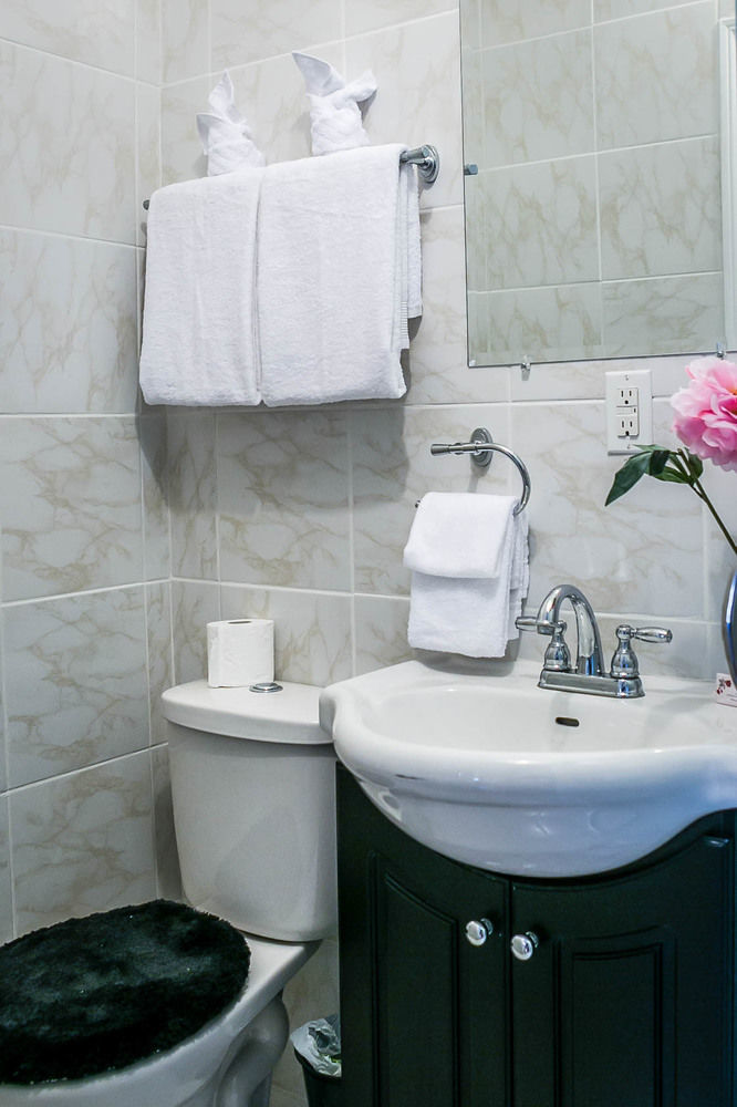 Le 227 Laurier B&B Gatineau Exteriör bild
