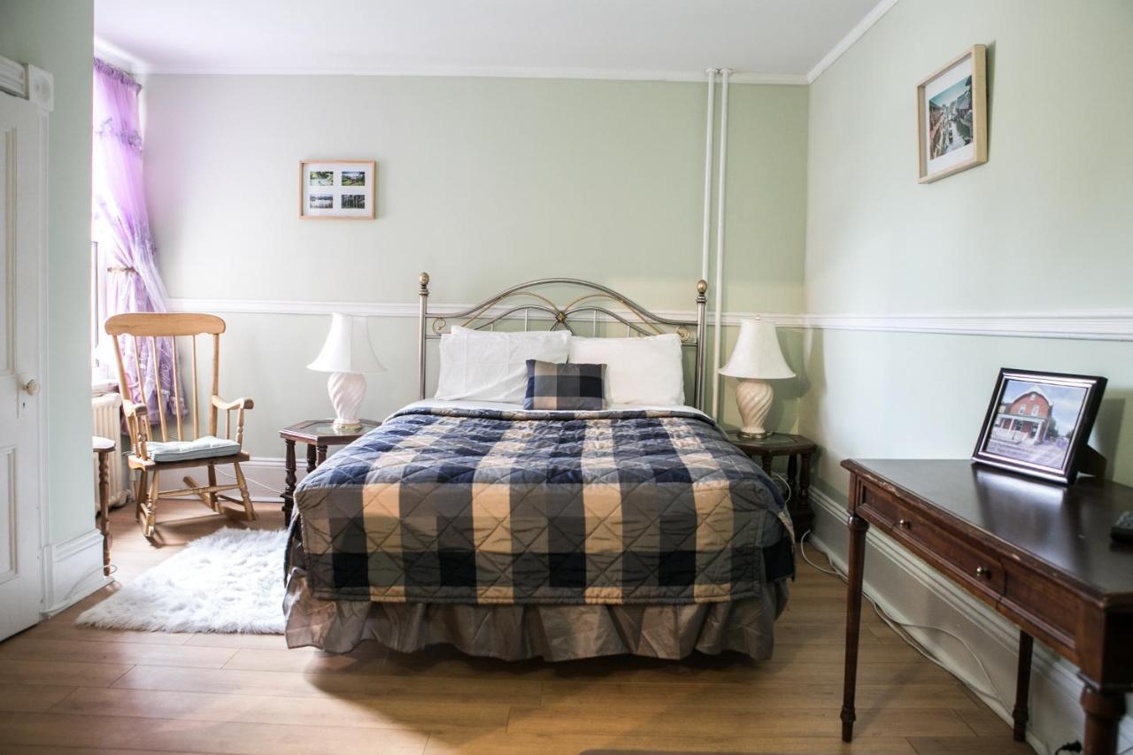 Le 227 Laurier B&B Gatineau Exteriör bild